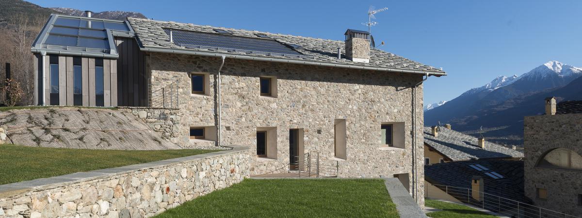 Nice automation at residential complex in Saint Christophe, Valle d'Aosta, Italy